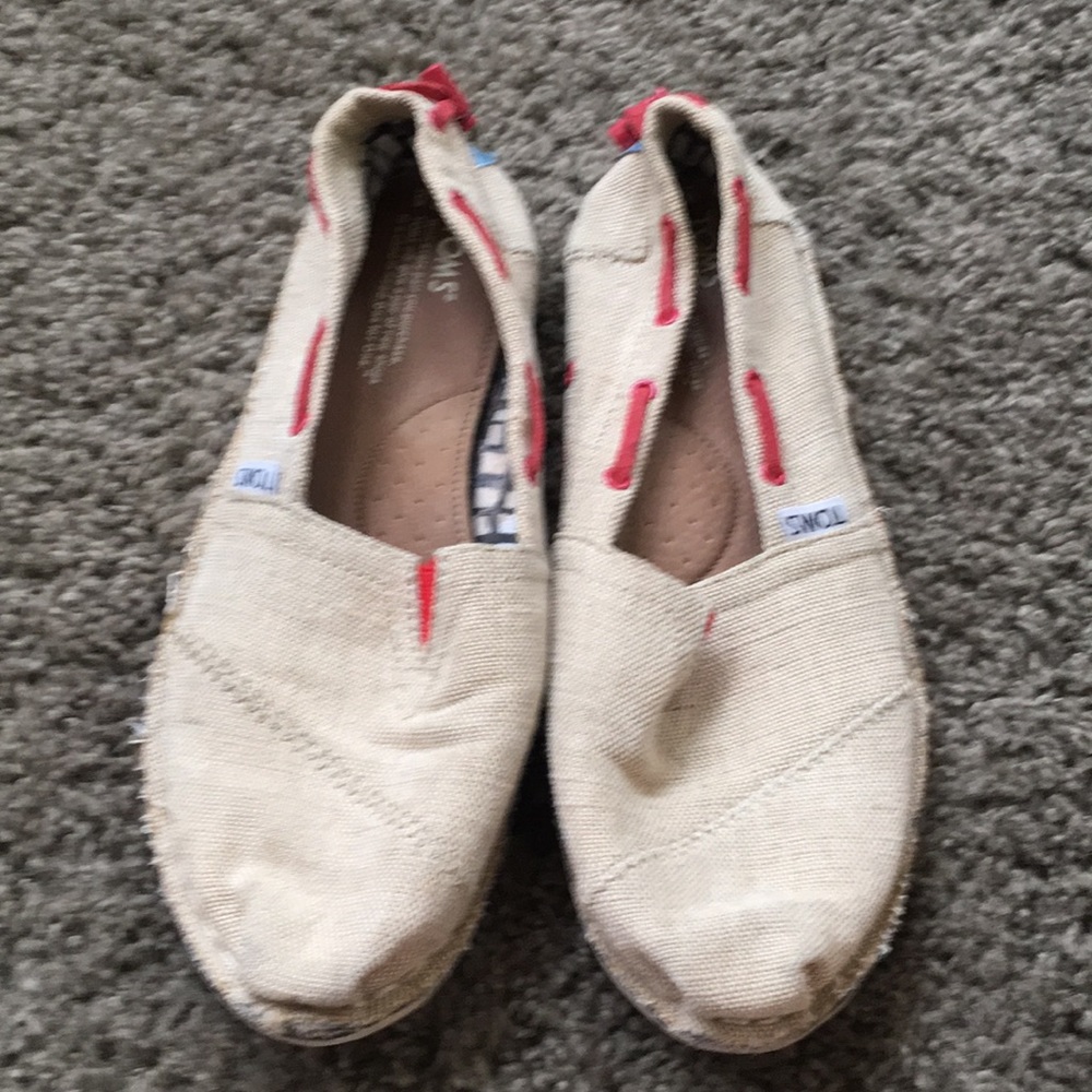 Toms size 8.5